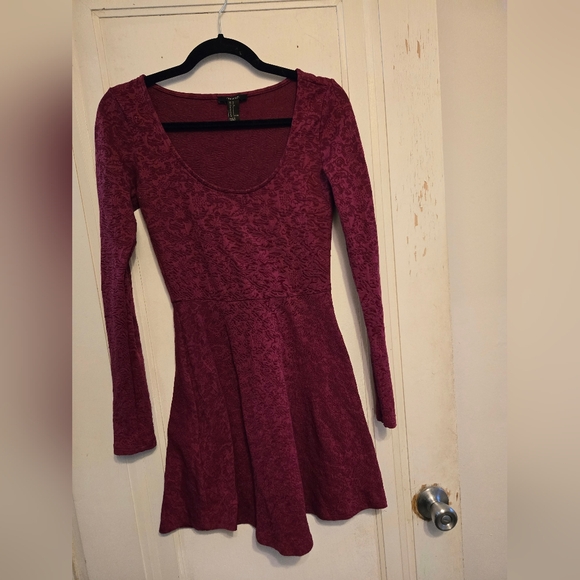 Forever 21 Dresses & Skirts - Berry Magenta damask forever 21 dress